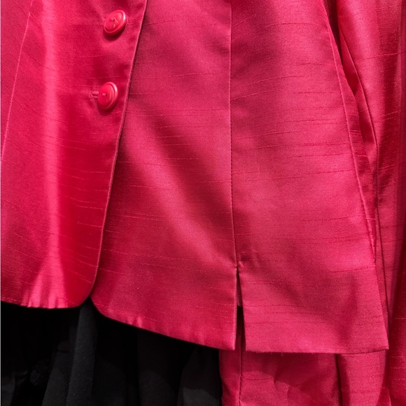 Women's Silk Pink Suit Set - Picture 3 of 3